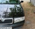 Черный Шкода Октавия, объемом двигателя 1.6 л и пробегом 178 тыс. км за 4500 $, фото 3 на Automoto.ua