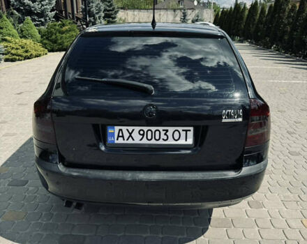 Черный Шкода Октавия, объемом двигателя 2 л и пробегом 185 тыс. км за 6300 $, фото 5 на Automoto.ua