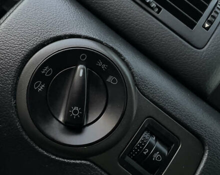 Черный Шкода Октавия, объемом двигателя 1.6 л и пробегом 169 тыс. км за 5850 $, фото 39 на Automoto.ua