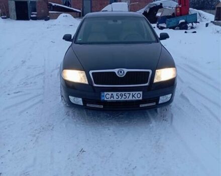 Черный Шкода Октавия, объемом двигателя 1.6 л и пробегом 218 тыс. км за 6200 $, фото 2 на Automoto.ua