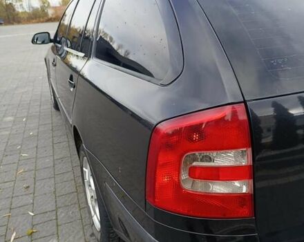 Черный Шкода Октавия, объемом двигателя 1.9 л и пробегом 320 тыс. км за 4750 $, фото 18 на Automoto.ua