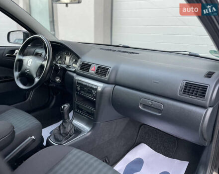 Черный Шкода Октавия, объемом двигателя 1.6 л и пробегом 169 тыс. км за 5850 $, фото 45 на Automoto.ua