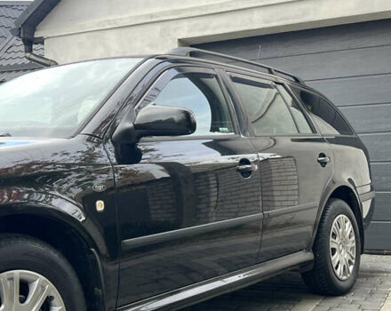 Шкода Октавия 2006 в Черкассах на Automoto.ua Черный Шкода Октавия, объемом двигателя 1.6 л и пробегом 211 тыс. км за 5500 $, фото 1 на Automoto.ua