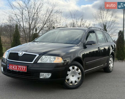 Черный Шкода Октавия, объемом двигателя 1.6 л и пробегом 193 тыс. км за 6200 $, фото 5 на Automoto.ua