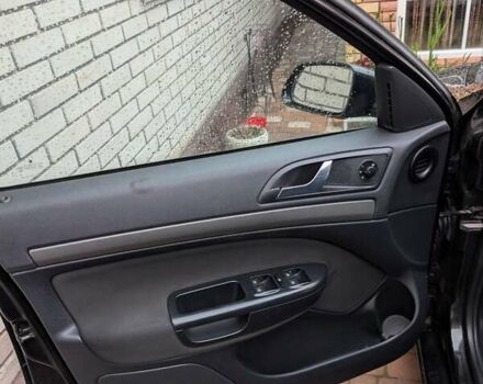 Чорний Шкода Октавія, об'ємом двигуна 1.6 л та пробігом 241 тис. км за 6200 $, фото 4 на Automoto.ua