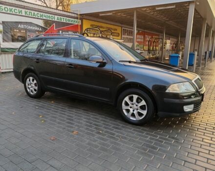 Черный Шкода Октавия, объемом двигателя 1.6 л и пробегом 253 тыс. км за 6200 $, фото 10 на Automoto.ua