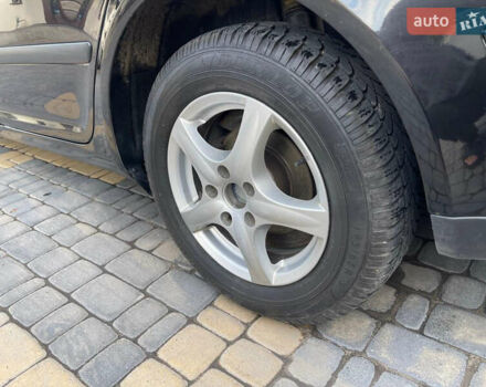 Черный Шкода Октавия, объемом двигателя 1.6 л и пробегом 275 тыс. км за 4900 $, фото 16 на Automoto.ua