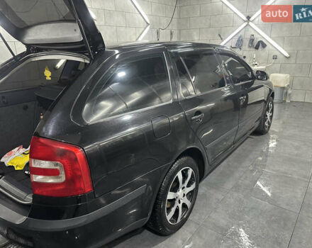 Черный Шкода Октавия, объемом двигателя 2 л и пробегом 298 тыс. км за 6700 $, фото 23 на Automoto.ua