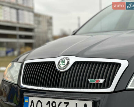 Чорний Шкода Октавія, об'ємом двигуна 2 л та пробігом 279 тис. км за 5999 $, фото 9 на Automoto.ua