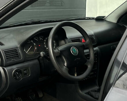 Шкода Октавия 2006 в Черкассах на Automoto.ua Черный Шкода Октавия, объемом двигателя 1.6 л и пробегом 211 тыс. км за 5500 $, фото 15 на Automoto.ua