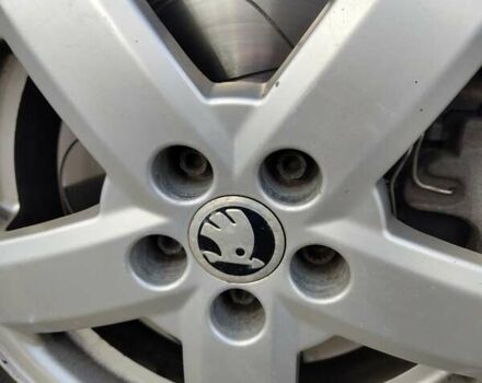 Черный Шкода Октавия, объемом двигателя 1.78 л и пробегом 314 тыс. км за 5300 $, фото 5 на Automoto.ua