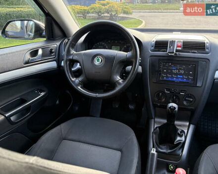 Чорний Шкода Октавія, об'ємом двигуна 1.6 л та пробігом 208 тис. км за 5999 $, фото 38 на Automoto.ua