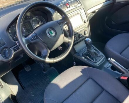 Черный Шкода Октавия, объемом двигателя 2 л и пробегом 300 тыс. км за 3300 $, фото 8 на Automoto.ua