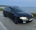 Черный Шкода Октавия, объемом двигателя 2 л и пробегом 340 тыс. км за 5800 $, фото 1 на Automoto.ua