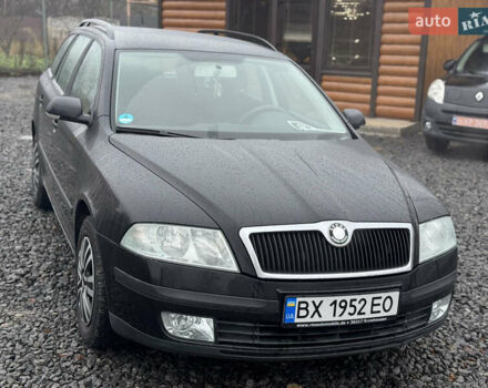 Черный Шкода Октавия, объемом двигателя 1.6 л и пробегом 251 тыс. км за 5800 $, фото 4 на Automoto.ua