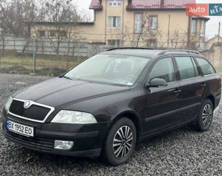 Черный Шкода Октавия, объемом двигателя 1.6 л и пробегом 251 тыс. км за 5800 $, фото 6 на Automoto.ua