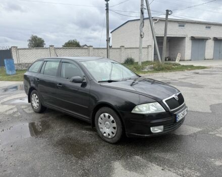 Черный Шкода Октавия, объемом двигателя 1.6 л и пробегом 210 тыс. км за 4550 $, фото 1 на Automoto.ua