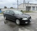 Черный Шкода Октавия, объемом двигателя 1.6 л и пробегом 210 тыс. км за 4550 $, фото 1 на Automoto.ua