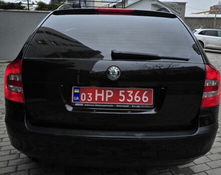 Черный Шкода Октавия, объемом двигателя 1.6 л и пробегом 256 тыс. км за 6300 $, фото 2 на Automoto.ua