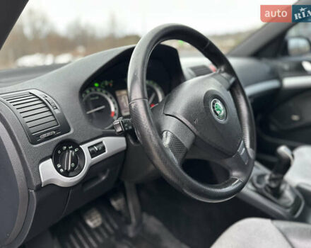 Чорний Шкода Октавія, об'ємом двигуна 2 л та пробігом 279 тис. км за 5999 $, фото 24 на Automoto.ua