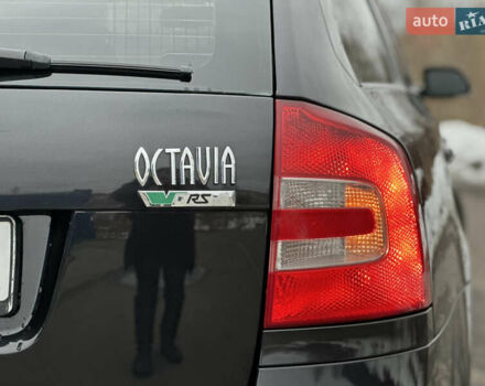 Чорний Шкода Октавія, об'ємом двигуна 2 л та пробігом 279 тис. км за 5999 $, фото 20 на Automoto.ua