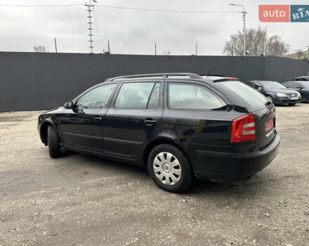 Чорний Шкода Октавія, об'ємом двигуна 1.6 л та пробігом 241 тис. км за 6700 $, фото 9 на Automoto.ua