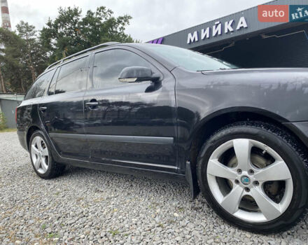 Шкода Октавия 2006 в Львове на Automoto.ua Черный Шкода Октавия, объемом двигателя 2 л и пробегом 296 тыс. км за 5500 $, фото 1 на Automoto.ua