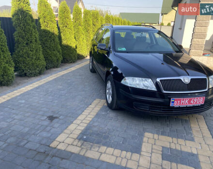 Чорний Шкода Октавія, об'ємом двигуна 1.6 л та пробігом 265 тис. км за 5600 $, фото 10 на Automoto.ua