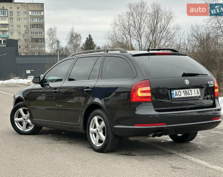 Чорний Шкода Октавія, об'ємом двигуна 2 л та пробігом 279 тис. км за 5999 $, фото 13 на Automoto.ua
