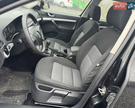 Черный Шкода Октавия, объемом двигателя 1.6 л и пробегом 251 тыс. км за 5800 $, фото 28 на Automoto.ua