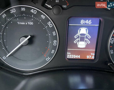 Черный Шкода Октавия, объемом двигателя 1.6 л и пробегом 221 тыс. км за 6300 $, фото 23 на Automoto.ua