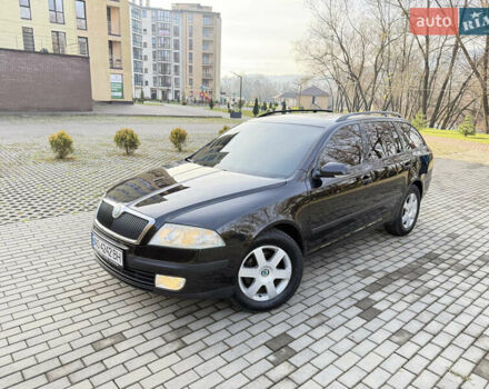 Черный Шкода Октавия, объемом двигателя 1.97 л и пробегом 340 тыс. км за 6900 $, фото 2 на Automoto.ua