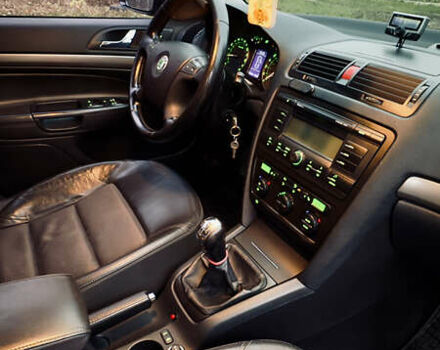 Чорний Шкода Октавія, об'ємом двигуна 1.6 л та пробігом 248 тис. км за 8300 $, фото 13 на Automoto.ua