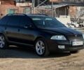 Черный Шкода Октавия, объемом двигателя 2 л и пробегом 304 тыс. км за 5800 $, фото 1 на Automoto.ua