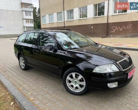 Черный Шкода Октавия, объемом двигателя 1.6 л и пробегом 202 тыс. км за 6100 $, фото 7 на Automoto.ua