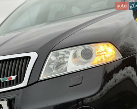 Чорний Шкода Октавія, об'ємом двигуна 2 л та пробігом 279 тис. км за 5999 $, фото 10 на Automoto.ua