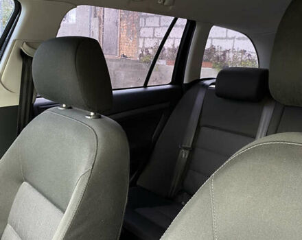 Черный Шкода Октавия, объемом двигателя 1.97 л и пробегом 298 тыс. км за 5300 $, фото 3 на Automoto.ua