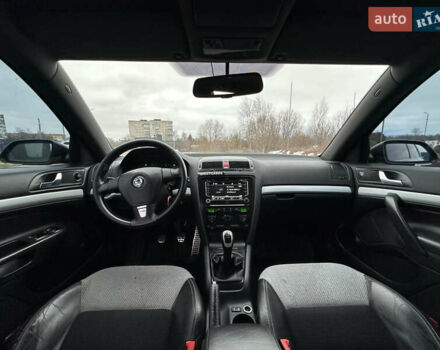 Чорний Шкода Октавія, об'ємом двигуна 2 л та пробігом 279 тис. км за 5999 $, фото 49 на Automoto.ua