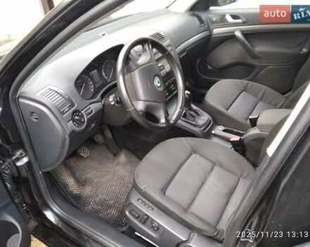 Черный Шкода Октавия, объемом двигателя 1.6 л и пробегом 265 тыс. км за 6850 $, фото 3 на Automoto.ua