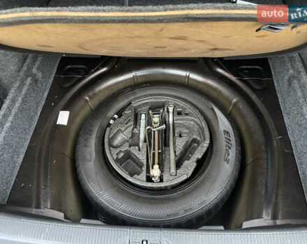 Черный Шкода Октавия, объемом двигателя 1.6 л и пробегом 221 тыс. км за 6300 $, фото 9 на Automoto.ua