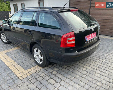 Черный Шкода Октавия, объемом двигателя 1.6 л и пробегом 275 тыс. км за 4900 $, фото 14 на Automoto.ua
