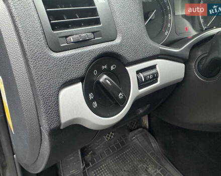 Черный Шкода Октавия, объемом двигателя 1.6 л и пробегом 251 тыс. км за 5800 $, фото 29 на Automoto.ua