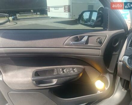 Чорний Шкода Октавія, об'ємом двигуна 1.98 л та пробігом 214 тис. км за 6000 $, фото 3 на Automoto.ua