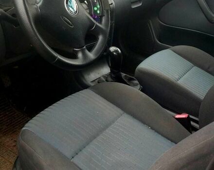 Чорний Шкода Октавія, об'ємом двигуна 16 л та пробігом 179 тис. км за 5800 $, фото 2 на Automoto.ua