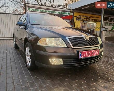 Черный Шкода Октавия, объемом двигателя 1.6 л и пробегом 258 тыс. км за 6200 $, фото 15 на Automoto.ua