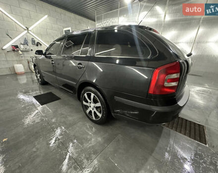 Черный Шкода Октавия, объемом двигателя 2 л и пробегом 298 тыс. км за 6700 $, фото 18 на Automoto.ua