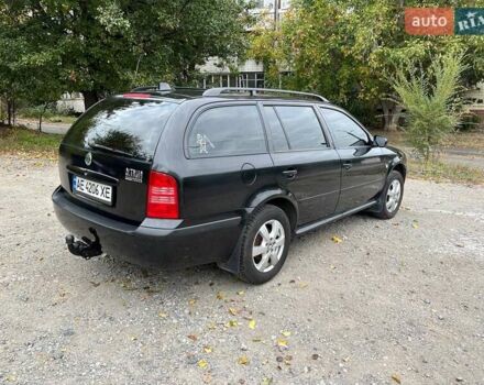 Черный Шкода Октавия, объемом двигателя 1.6 л и пробегом 270 тыс. км за 5800 $, фото 5 на Automoto.ua