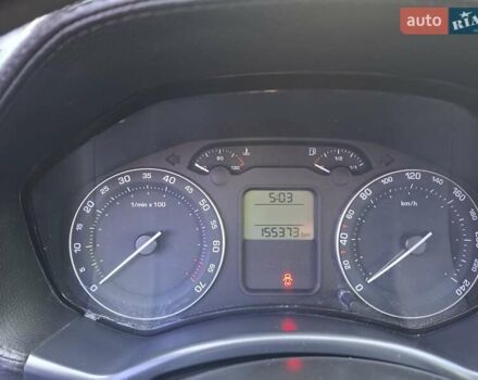Черный Шкода Октавия, объемом двигателя 1.6 л и пробегом 155 тыс. км за 5300 $, фото 5 на Automoto.ua