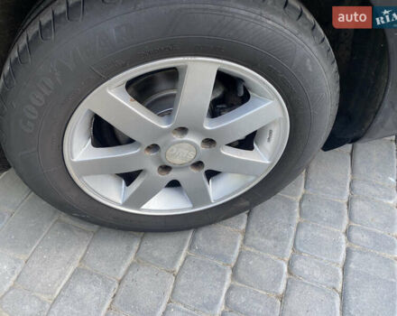 Чорний Шкода Октавія, об'ємом двигуна 1.6 л та пробігом 265 тис. км за 5600 $, фото 43 на Automoto.ua