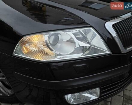 Чорний Шкода Октавія, об'ємом двигуна 1.6 л та пробігом 255 тис. км за 6300 $, фото 4 на Automoto.ua